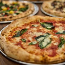 Forno d’Oro Pizzeria - Margherita