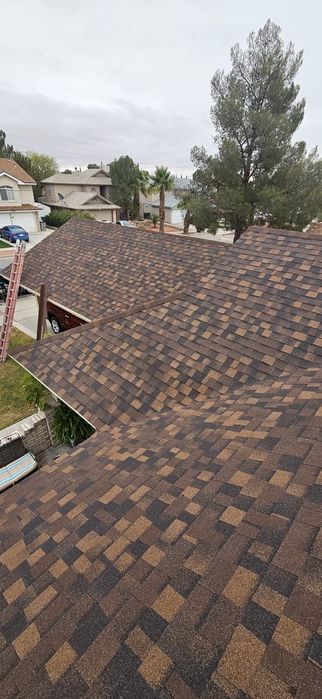Slide of Puentes Roofing and Construction