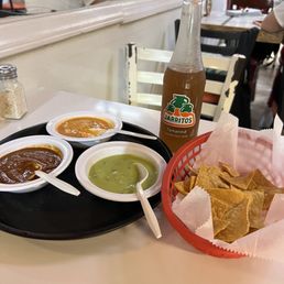 House chips and sauce