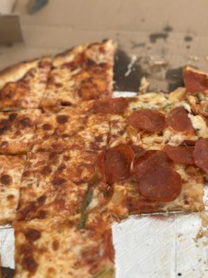 Irish Pub Kenneally's by null