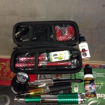 Puff n Stuff - Lots of portable e liquid vape pens, there's a lot of different colors and types to choose from & they come with a free flavor! - Gemstones & Minerals Near Me - Lancaster, California