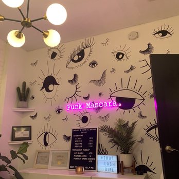 That Lash Girl - Studio - Eyelash Service Near Me - San Diego, California That Lash Girl - Studio - Eyelash Service Near Me - San Diego, California
