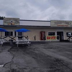 Friends and Fmaily Trading Post Burger and Dogs LLC