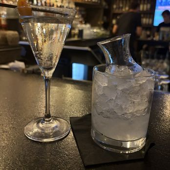 Bourbon's Kitchen & Cocktails - Freezer Door Gin Martini - Cocktail Bars Near Me - Framingham, Massachusetts