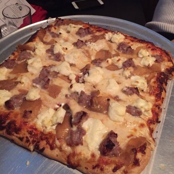 Bourbon's Kitchen & Cocktails - Sausage, ricotta and caramelized onions ! - Cocktail Bars Near Me - Framingham, Massachusetts Bourbon's Kitchen & Cocktails - Sausage, ricotta and caramelized onions ! - Cocktail Bars Near Me - Framingham, Massachusetts