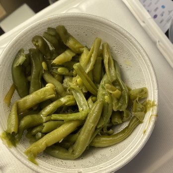 Mama J's Kitchen - Green beans - Soul Food Near Me - Richmond, Virginia