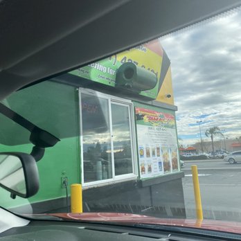 Barrington's Jamaican Kitchen - Drive through window - Caribbean Near Me - Bakersfield, California Barrington's Jamaican Kitchen - Drive through window - Caribbean Near Me - Bakersfield, California