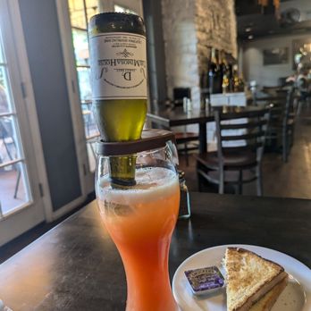 The Mimosa House - Summer wind. Delicious - Breakfast & Brunch Near Me - Sacramento, California The Mimosa House - Summer wind. Delicious - Breakfast & Brunch Near Me - Sacramento, California