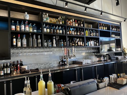 LATITUDE 34 - 51 Photos & 34 Reviews - 660 Ventura Blvd, Camarillo, CA ...