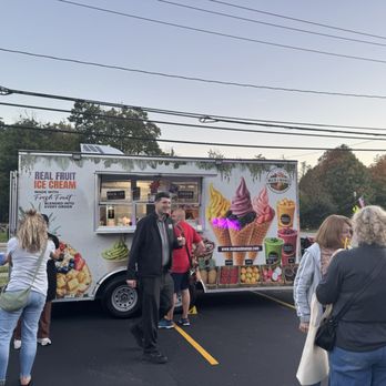 Main & Mango - First Food Truck! - Ice Cream & Frozen Yogurt Near Me - Clarence, New York