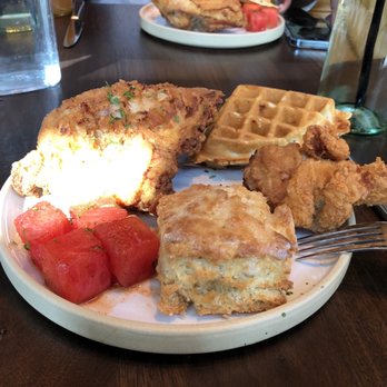 Yardbird - Lunch express with a side of waffle - Southern Near Me - Dallas, Texas