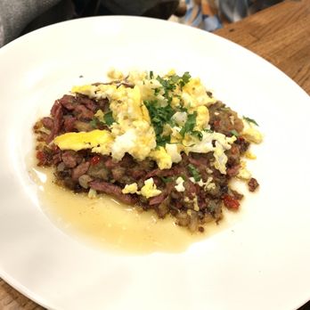 A'Bouzy - Corned beef hash with scrambled eggs. - Champagne Bars Near Me - Houston, Texas A'Bouzy - Corned beef hash with scrambled eggs. - Champagne Bars Near Me - Houston, Texas