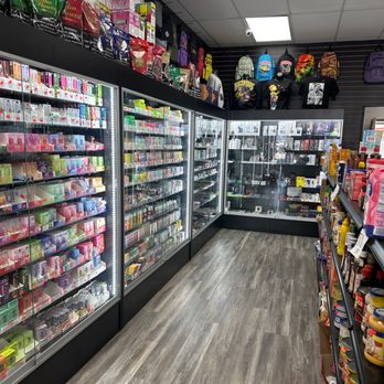 MA SMOKE SHOP - Updated May 2026 - 17 Photos - 3543 University Ave, San  Diego, California - Tobacco Shops - Phone Number - Yelp