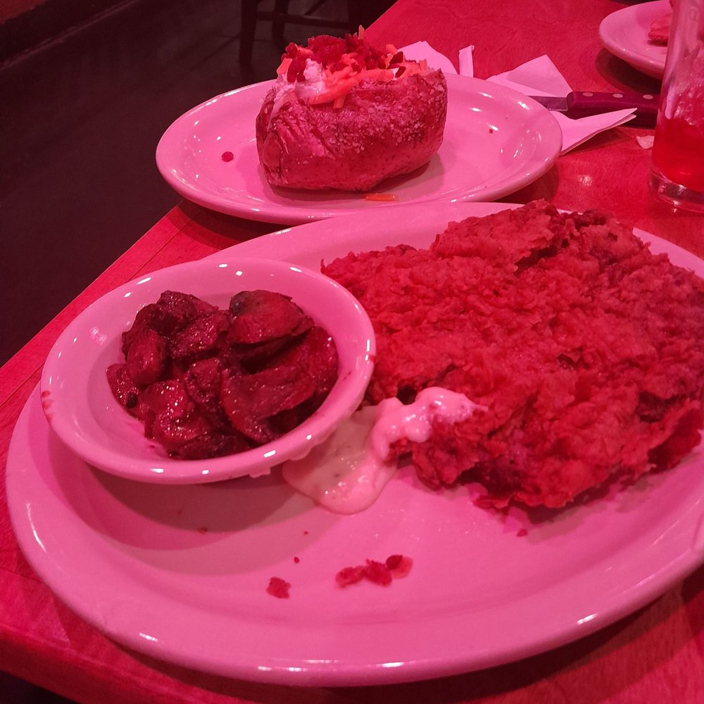 Texas Roadhouse - Country fried steak with loaded potatoe and mushrooms - Steakhouses Near Me - Bliss, Texas Texas Roadhouse - Country fried steak with loaded potatoe and mushrooms - Steakhouses Near Me - Bliss, Texas
