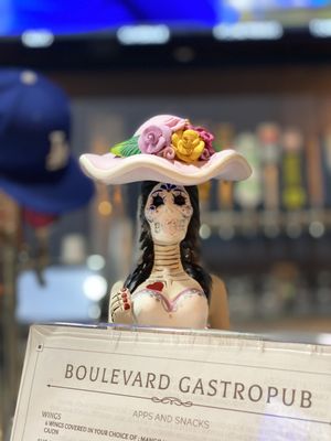 Boulevard Gastropub by null