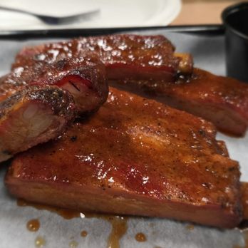 Riverside Barbeque - Not quite fall off the bone or very large, but had a decent flavor. - Barbeque Near Me - Toledo, Ohio