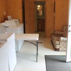 Shady Lake RV Park - Shady Lake RV Park Sulphur Springs Texas, East Dallas, Campground, laundry room, shower house