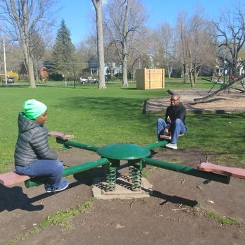 Garrison Park - Parks Near Me