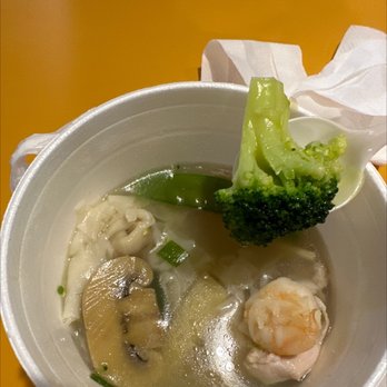 Hong Kong Express - Wor Won Ton Soup is AMAZING - Chinese Near Me - Tustin, California Hong Kong Express - Wor Won Ton Soup is AMAZING - Chinese Near Me - Tustin, California