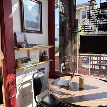 Jump Start Coffee - Nice seating area - Coffee & Tea Near Me - San Francisco, California Jump Start Coffee - Nice seating area - Coffee & Tea Near Me - San Francisco, California