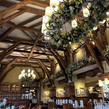 Restauracja Stary Dom - Interior - Polish Near Me - Warsaw, MZ Restauracja Stary Dom - Interior - Polish Near Me - Warsaw, MZ