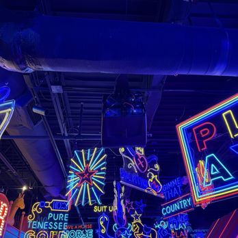 Play Playground Rooftop Lounge - Bars Near Me - Nashville, Tennessee Play Playground Rooftop Lounge - Bars Near Me - Nashville, Tennessee