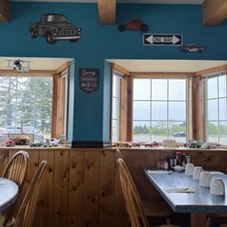 Mattie's Pancake House - Car design