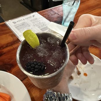 Hops & Thyme - Yummy mule - Beer Gardens Near Me - Lakeway, Texas