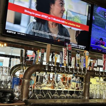 The Derby Restaurant & Bar - American Near Me - Salem, Massachusetts