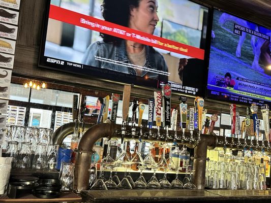 The Derby Restaurant & Bar by null