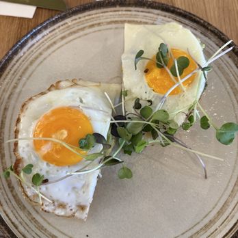 Pat&Phil - Avocado Toast - Comfort Food Near Me - Doral, Florida Pat&Phil - Avocado Toast - Comfort Food Near Me - Doral, Florida