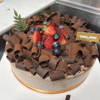 Tous Les Jours - A chocolate cream cake - Bakeries Near Me - Henderson, Nevada Tous Les Jours - A chocolate cream cake - Bakeries Near Me - Henderson, Nevada