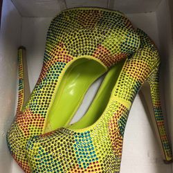 Simply Shoes
