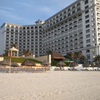 Marriott Cancun Resort - Beautiful crystal white sands in Cancun. - Hotels Near Me - Cancún, ROO