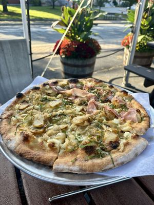 Max and Leo's Pizza Chelmsford by null