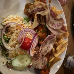 Dampfe - Hähnchenspieß - viel zu viel Sauce -