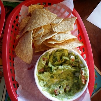 La Taquiza - Chips and guac mmm - Mexican Near Me - Northbrook, Illinois