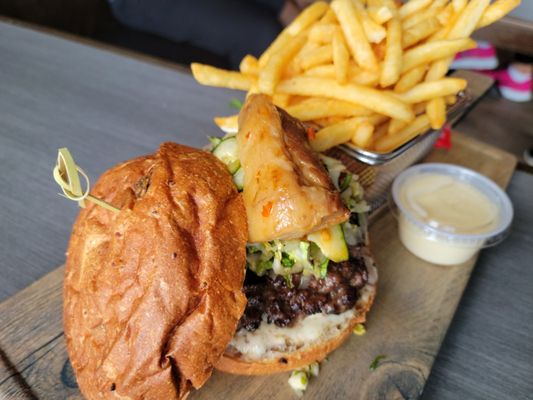 The Box & Burgers Eatery by null