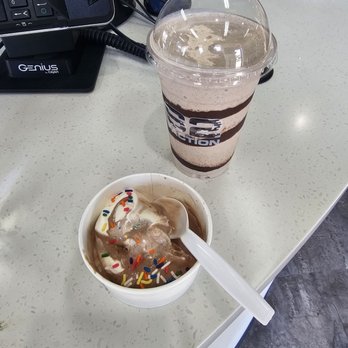 Supplement Superstore - Oreo smoothie & ice cream swirl - Vitamins & Supplements Near Me - Manchester, Missouri