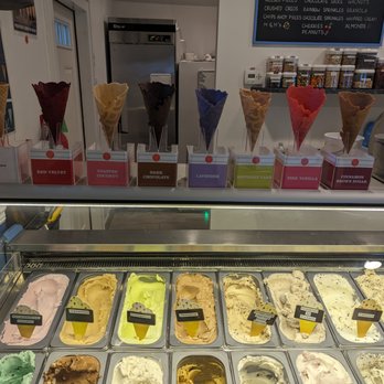 Gemelli Gelato - Ice Cream & Frozen Yogurt Near Me - Hampton Bays, New York Gemelli Gelato - Ice Cream & Frozen Yogurt Near Me - Hampton Bays, New York