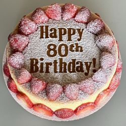 Sonshine Cheesecake - Classic/original cake with fresh strawberries