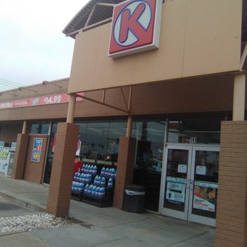 Circle K - Store front - Convenience Stores Near Me - Yukon, Oklahoma Circle K - Store front - Convenience Stores Near Me - Yukon, Oklahoma