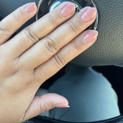 Q Nail Spa - Aura/blushing nails. Nude base with pink center.