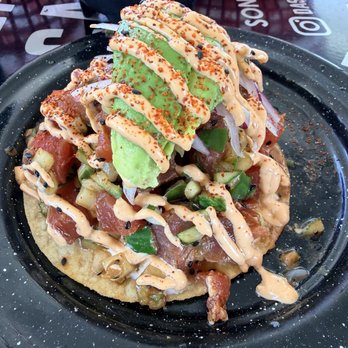 Da Seafood Cartel - Tostada de Atun (blue crab dip, cubed ahi, onion, avo) - Seafood Near Me - Aiea, Hawaii Da Seafood Cartel - Tostada de Atun (blue crab dip, cubed ahi, onion, avo) - Seafood Near Me - Aiea, Hawaii