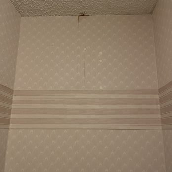 Circus Circus - Nasty rooms carpet is worse smells like smoke and old furniture - Hotels Near Me - Las Vegas, Nevada Circus Circus - Nasty rooms carpet is worse smells like smoke and old furniture - Hotels Near Me - Las Vegas, Nevada
