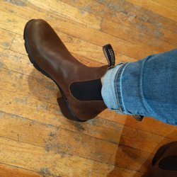 Helen's Leather - Blundstone Boots