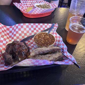 B.B.'s Lawnside BBQ - Burnt ends, battered potato wedges and yummy beans - Barbeque Near Me - Kansas City, Missouri