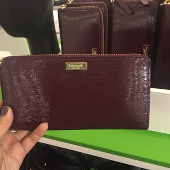 kate spade new york outlet - Women's Clothing Near Me - Vacaville, California