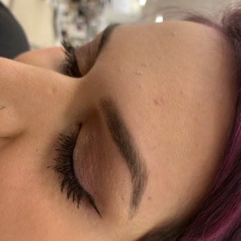 Benefit Cosmetics BrowBar - Cosmetics & Beauty Supply Near Me - Schaumburg, Illinois