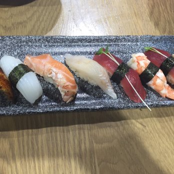 Suny Sushi - Sushi Deluxe! (Very good variety of fish! They even included Conch clam!) - Japanese Near Me - Annandale, Virginia